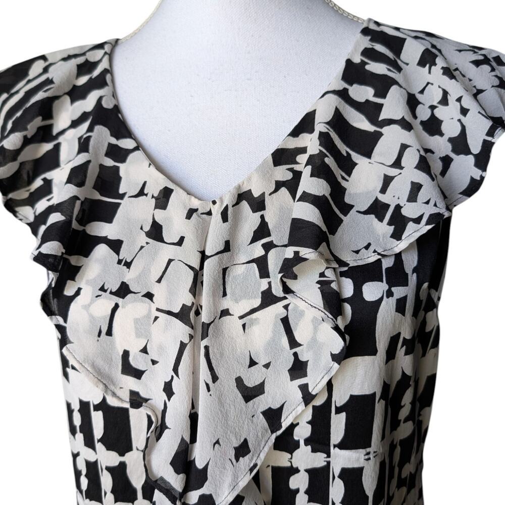 St John Silk Blend Black White Keyhole Back Blouse Top FLAWED Size 2 Ruffle - Picture 6 of 6